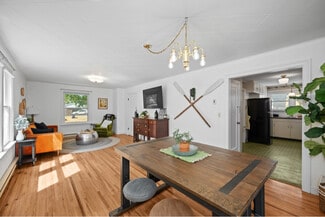 208 N 8th St Unit A, Coeur d'Alene, ID 83814