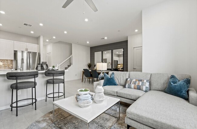 6782 Nimbus Ave, Las Vegas, NV 89130 - photo 6