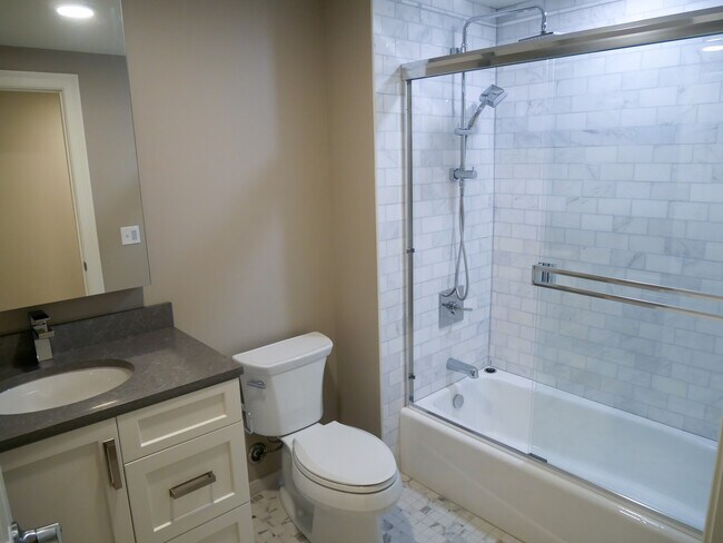 39 Herrick Rd unit 201, Newton, MA 02459 - photo 6