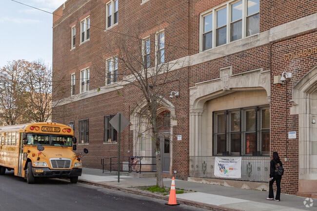 College Point Collaborative has a student-teacher ratio of 12 to 1.