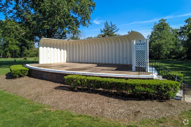 Duke Island Park in Bradley Gardens has a Band Shell for concerts.