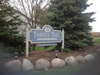 542 Pewaukee Rd Unit A, Pewaukee, WI 53072