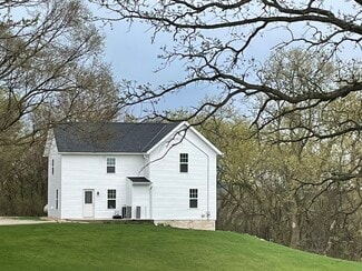 W292S4024 Hillside Rd, Waukesha, WI 53189