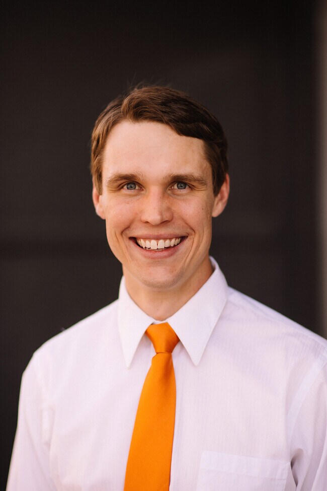 1002 Adams Ave, Cheyenne, WY 82001