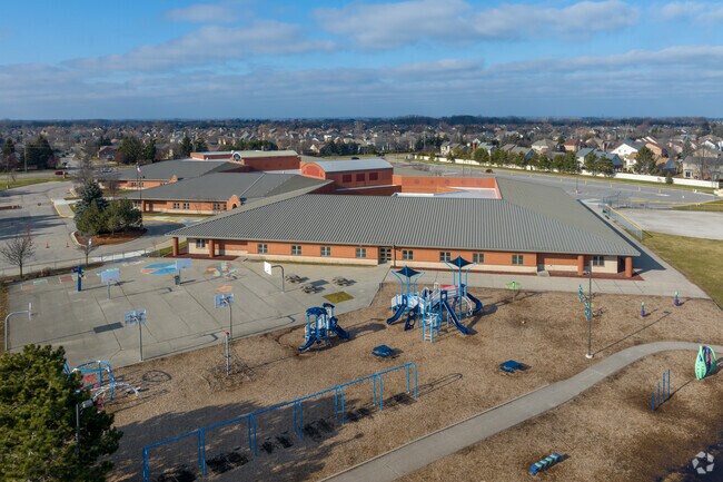Aerial view of Cheyenne Elementary School.