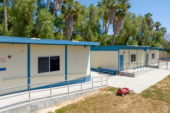 There are portable classrooms at the Hollingworth  Elementary School in West Covina, Ca.