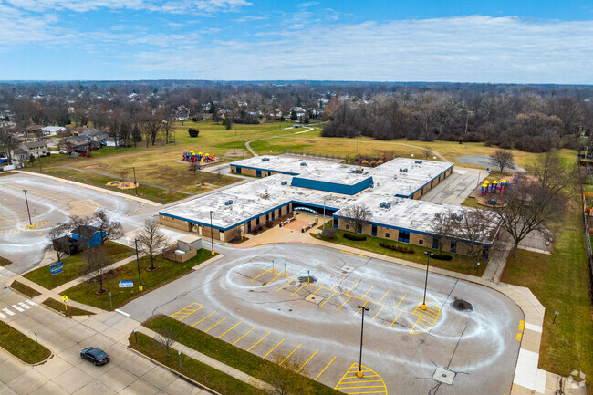 Hoover Elementary School encourages positive, kind, and respectful relationships.