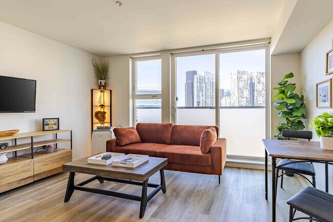 Zig, Seattle, WA 98122 - photo 3