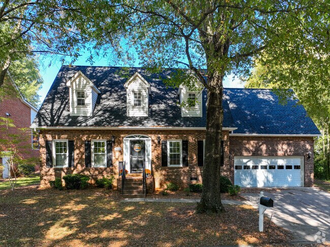 Classic and clean traditional brick homes are common in Reynolda Park.