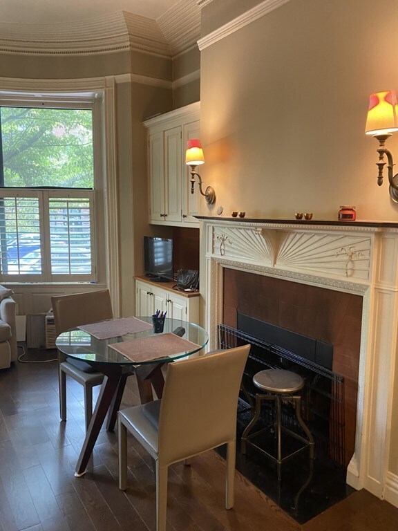 170 Marlborough St unit 3, Boston, MA 02116 - photo 4