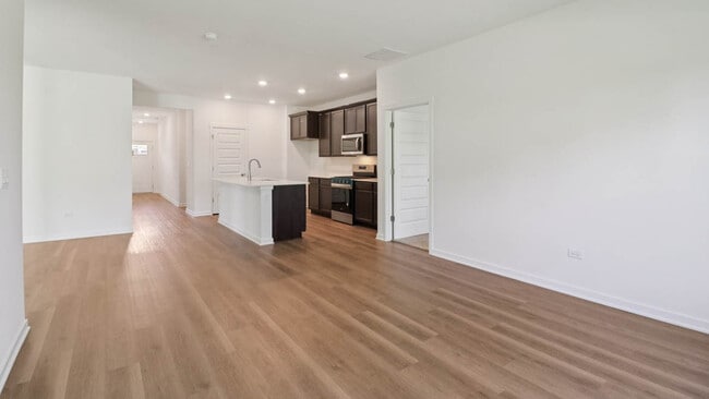 1111 Bluebell Ln, Bartlett, IL 60103 - photo 6