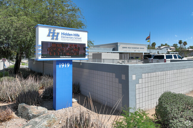 Hidden Hills Elementary in Phoenix serves Grades K-6 students.