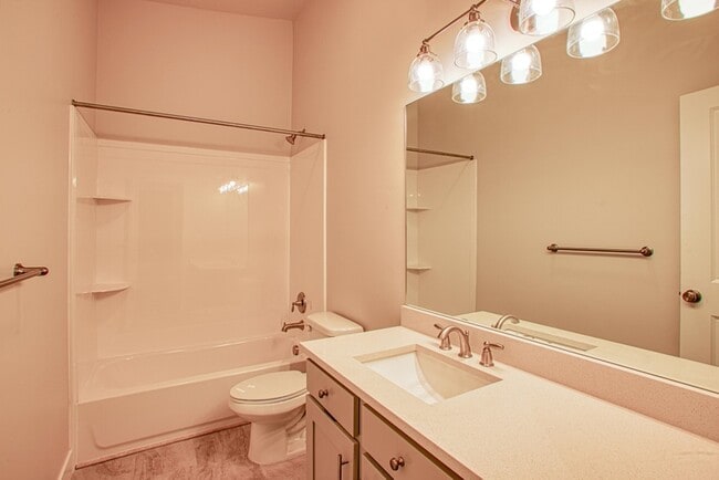 602 E Fort Union Blvd, Midvale, UT 84047 - photo 4