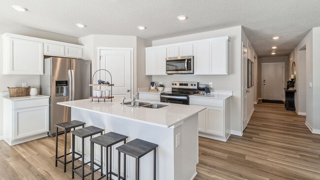 2379 Highview Terrace, Shakopee, MN 55379 - photo 4