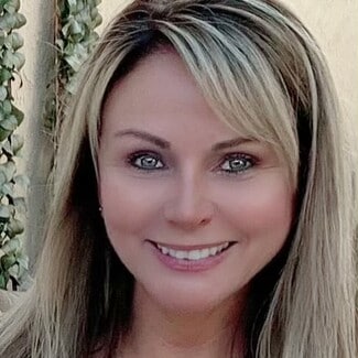 Candi Guthrie