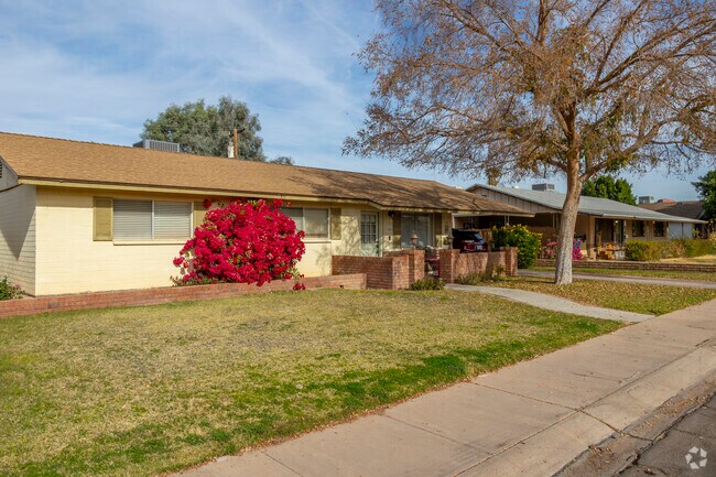 Ranch homes in Mitchell Park West are the dominate style.