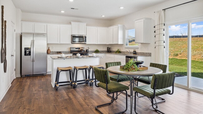 336 Cookie Loop, Johnson City, TN 37615 - photo 6