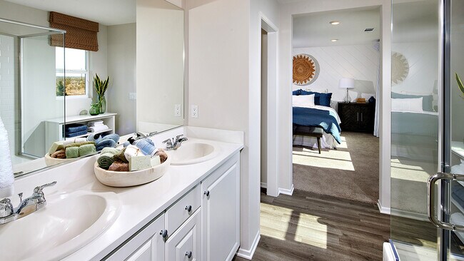 18786 Hampton Ln unit 36197901, Adelanto, CA 92301 - photo 4