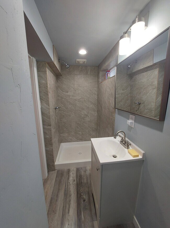 1349 E Bridger St unit B, Pocatello, ID 83201 - photo 5