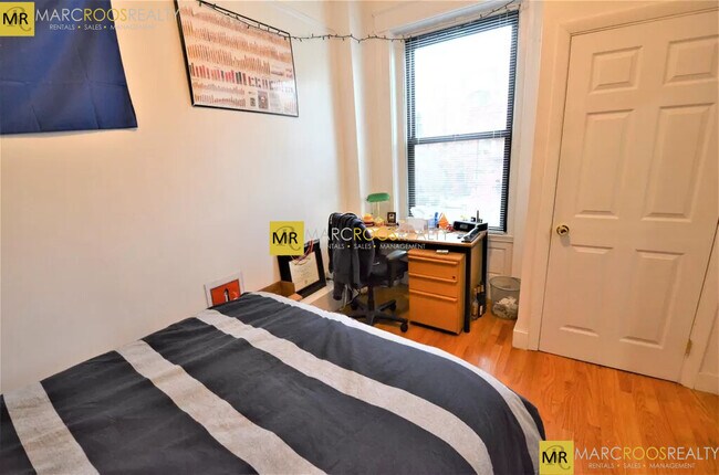 587 Beacon St, Boston, MA 02215 - photo 7