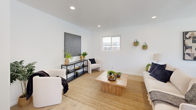 1321 Coronado Ave, Spring Valley, CA 91977 - photo 2