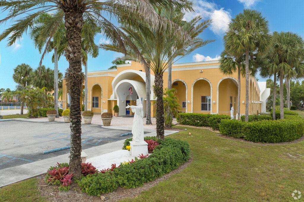 Mother Of Our Redeemer Catholic School proudly serves North Miami.