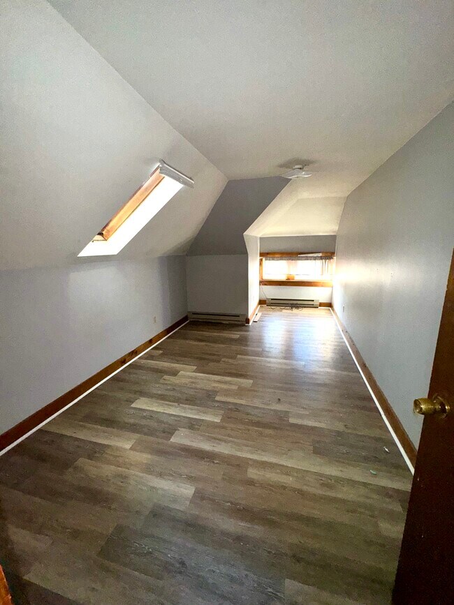 59 Bartlett Ave unit 5, Pittsfield, MA 01201 - photo 4