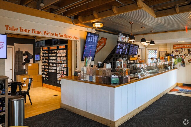 Enjoy some ice cream at Papa’s General Store in College Hill.
