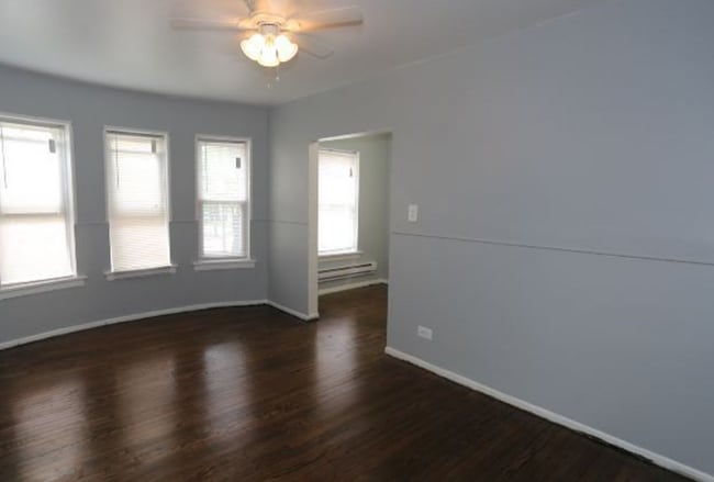 4527 N Malden St unit 4511-3B, Chicago, IL 60640 - photo 3