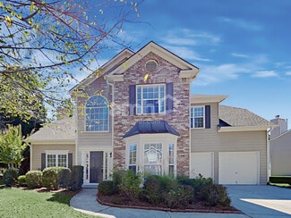 2961 Belfaire Lake Dr, Dacula, GA 30019