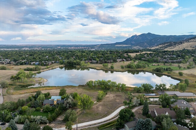 Wonderland Lake Park is a recreational draw to Wonderland.