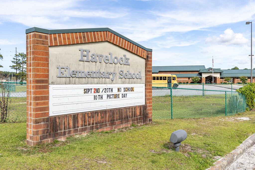 Havelock Elementary School is located in Havelock, NC.