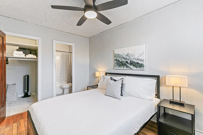 1666 Detroit St unit ID1026255P, Denver, CO 80206 - photo 2