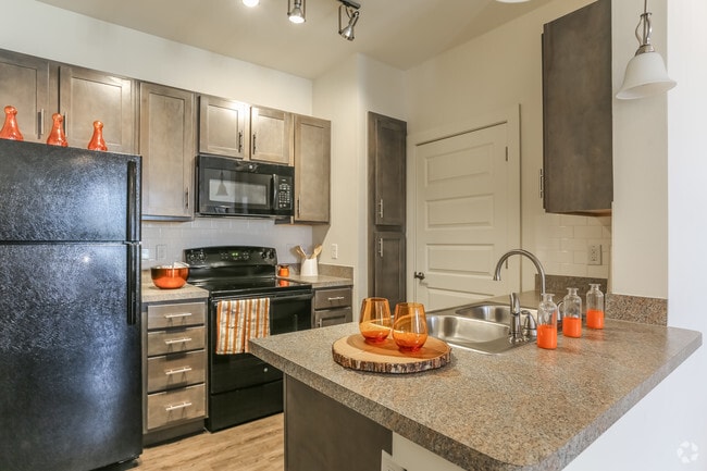 Watervue, Lake Charles, LA 70605 - photo 4