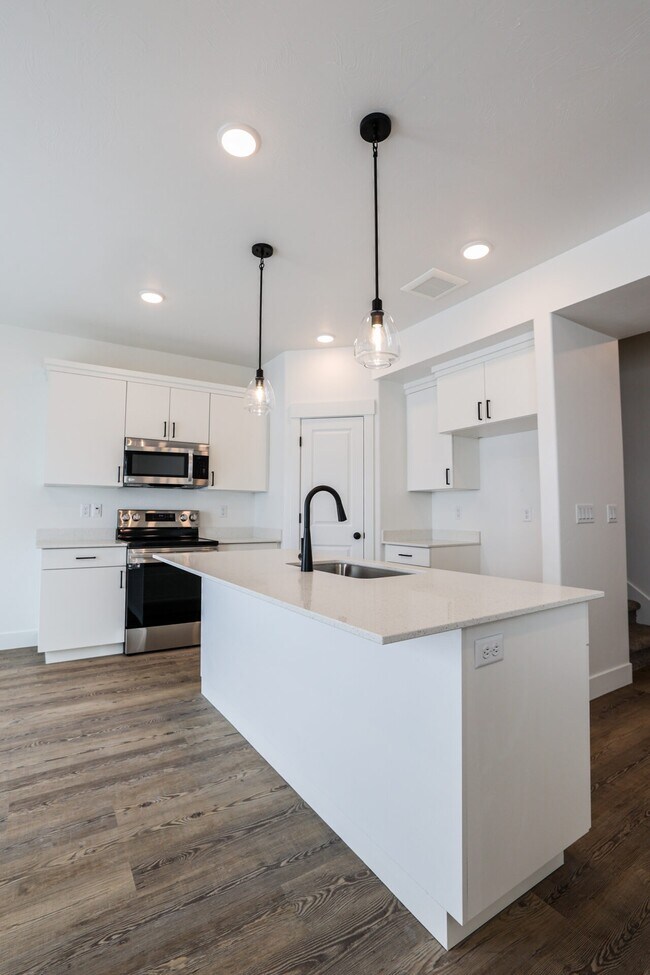 1114 Ashlyn Way unit 4, Rigby, ID 83442 - photo 7