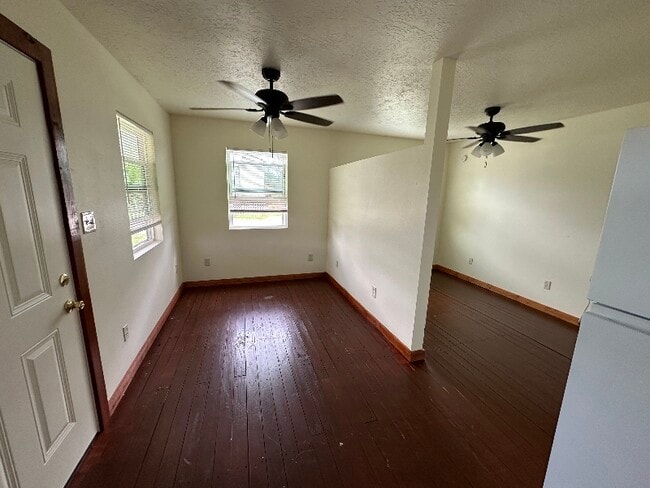 10024 Wrangler Way unit A, Midway, TX 75852 - photo 3