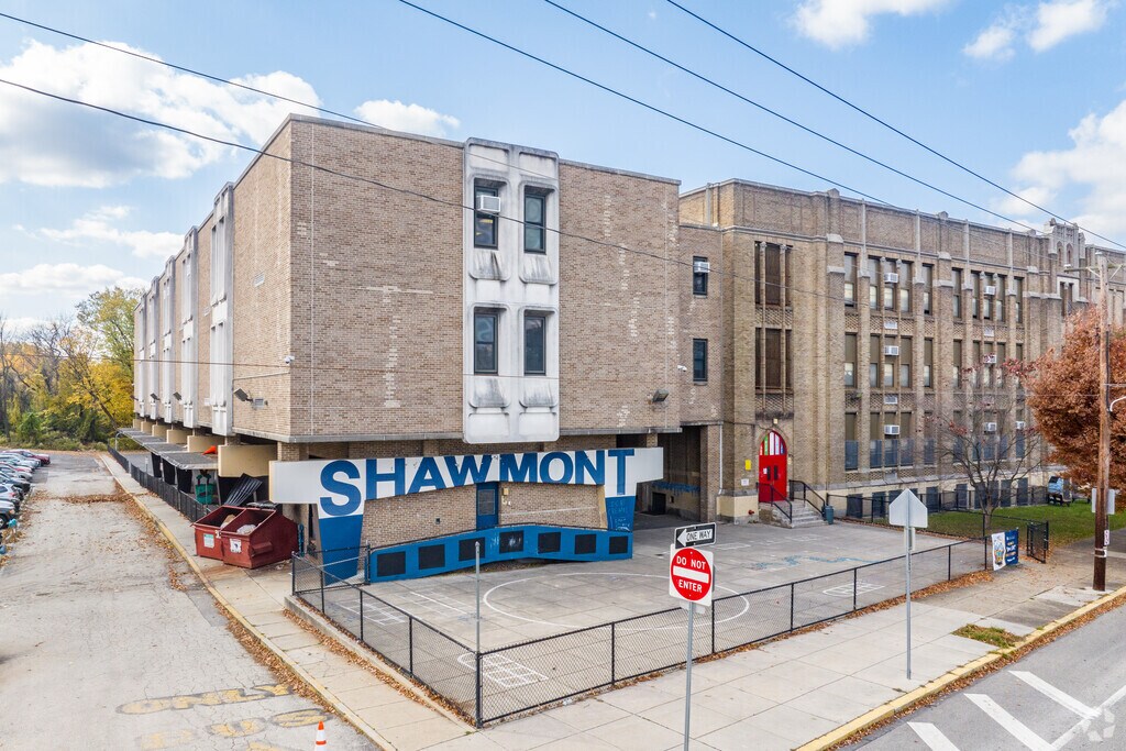 Shawmont School serves 434 students in grades PK-8.