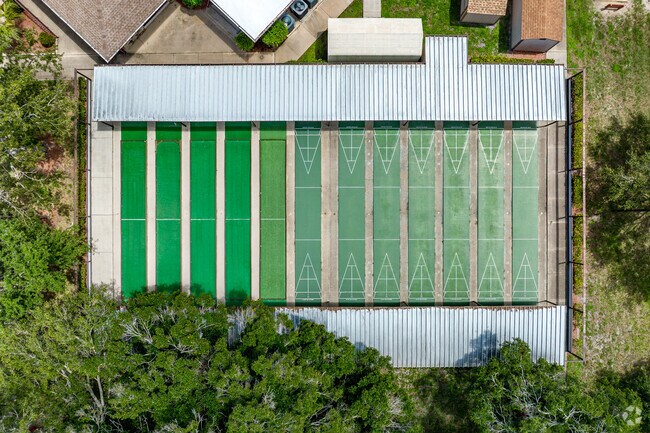 Largo Paradise Island also features a shuffleboard court for residents to have fun at.