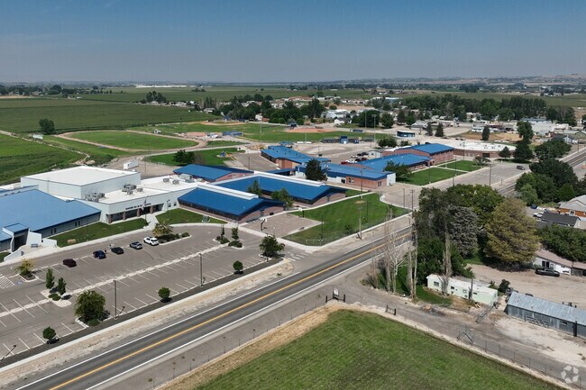 Aerial view of Marsing Middle School looking northwest.