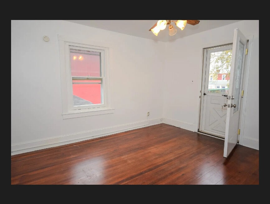 9 Harrison Ave unit Second floor, Clifton Heights, PA 19018 - photo 1
