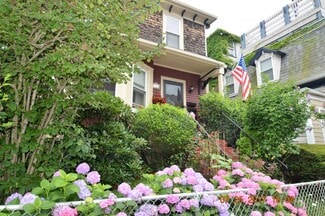 616 Thames St Unit 2, Newport, RI 02840
