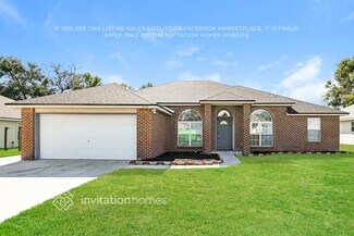 3178 Highland Grove Dr, Orange Park, FL 32065