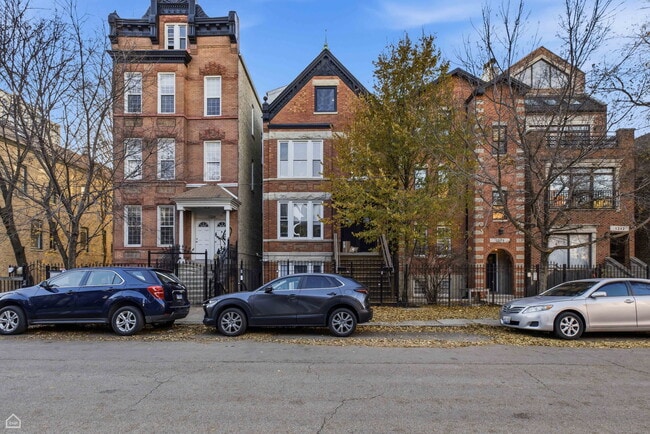 1236 N Cleaver St unit 3, Chicago, IL 60642 - photo 6