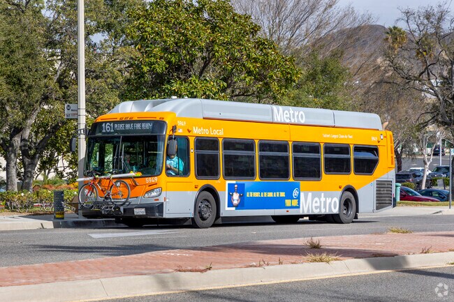 The LADP has multiple bus routes going through Agoura Hills to different cities.
