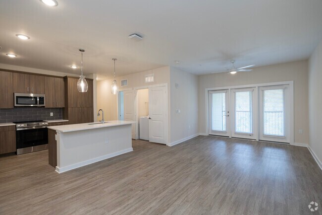 Cobalt, Lutz, FL 33559 - photo 5