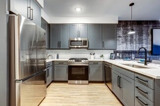 8012 W Long Dr, Littleton, CO 80123