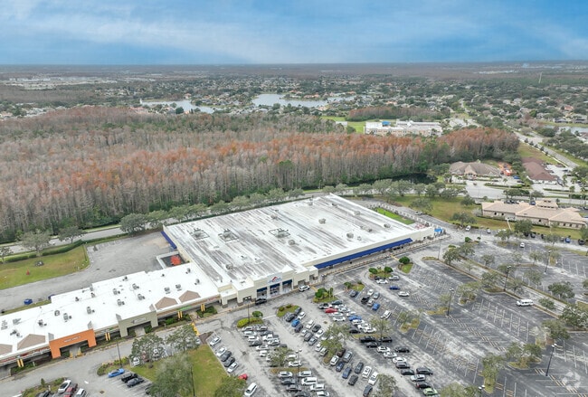 Renaissance Charter School is located at 4140 Town Center Blvd, Orlando, FL.