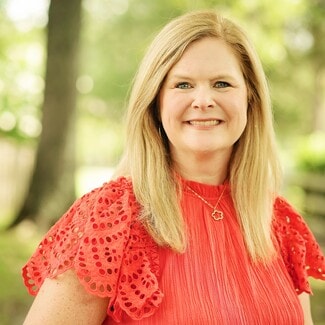 Julianne Carney