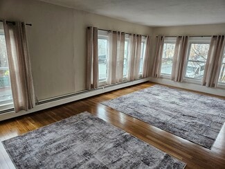 7 Arlington St Unit 6, Lowell, MA 01854