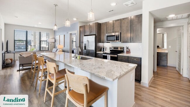 5005 Galleria Dr unit 2105, Farmers Branch, TX 75244 - photo 2